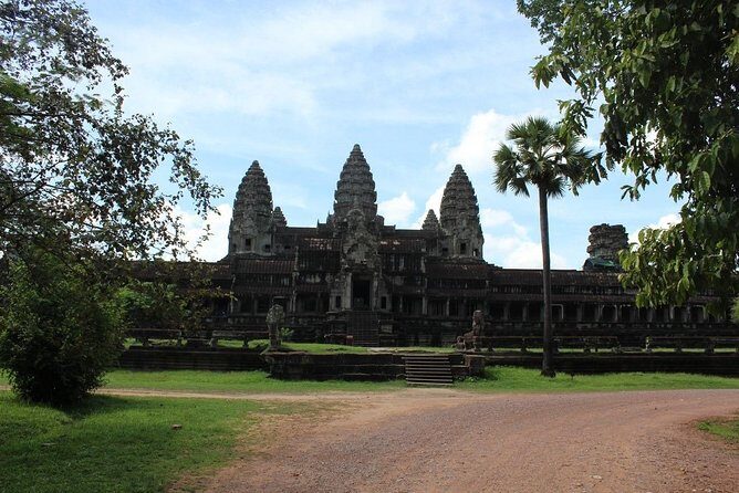 Half Day Tour- Angkor Wat, Ta Promh, Bayon Temple - The Experience from Travelers’ Perspectives