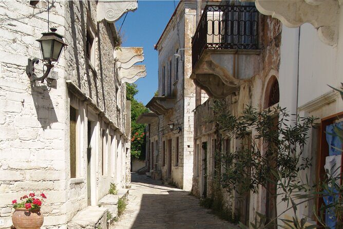 Half-Day Tour of Naxos Island (up to 7 pax) - Discover the Heart of Naxos on a Half-Day Tour