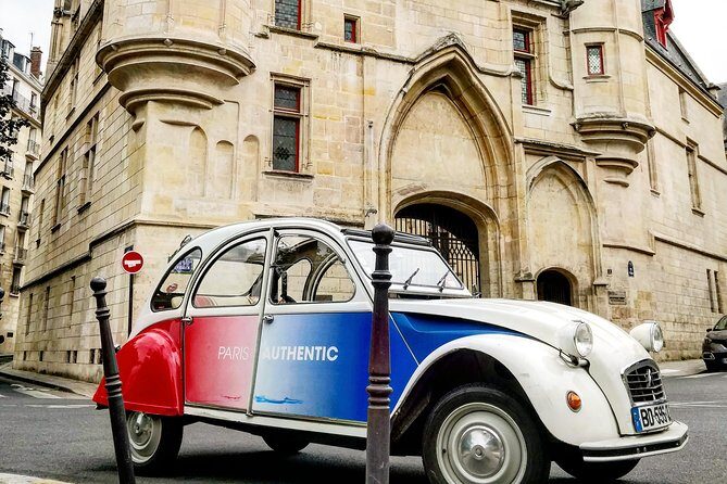 Half day trip in Paris in a vintage and convertible car with a Parisian - The Vintage Car: Charm and Considerations