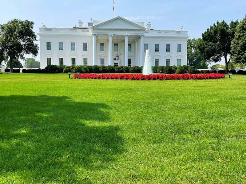 Half-Day Washington DC Monuments &Landmarks Small Group Tour - The Sum Up