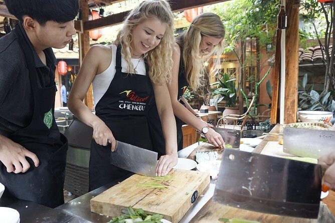 Half-day Xi'an Biang Biang Noodles Cooking Class with Spice Market Visit - Who Should Sign Up?