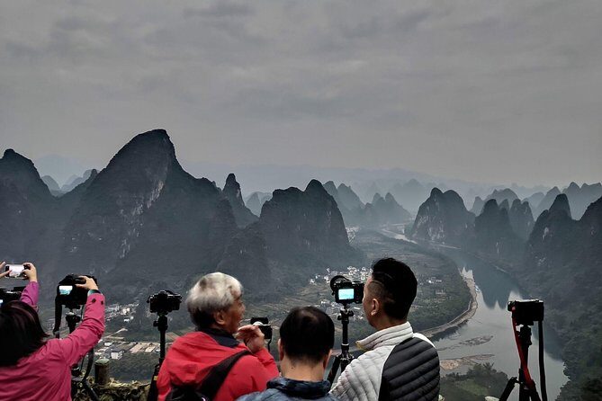 Half-Day Yangshuo Xianggong hill Sunrise and Yulong Bamboo Boat Private Tour - A Deep Dive into the Tour Experience