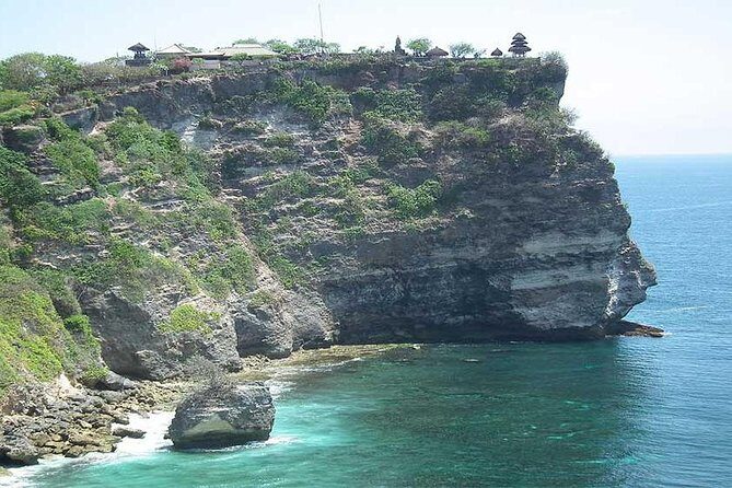 Halfday Tour:Uluwatu Temple,Kecak Dance and Dinner Jimbaran Beach with Transport - The Sum Up: Who Should Book This Tour?