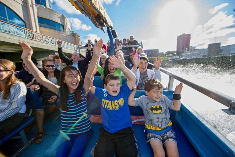 Halifax: Harbour Hopper City & Water Cruise in a Duck Boat - An In-Depth Look at the Harbour Hopper Tour