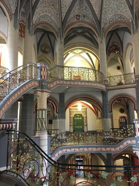 Halle (Saale): The Court Tour - Key Points