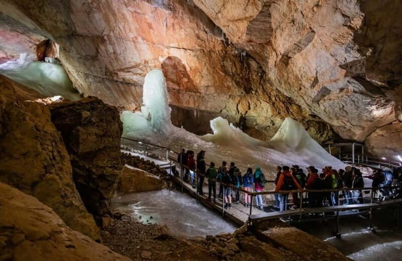 Hallstatt & Ice Cave & 5 fingers Private Trip From Salzburg - The Sum Up
