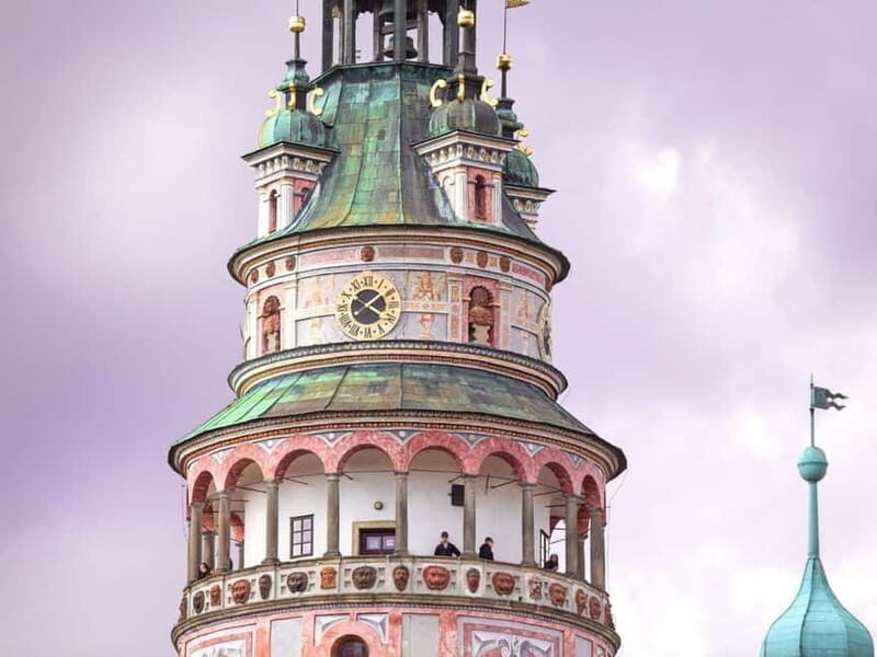Hallstatt: Transfer to Prague via Cesky Krumlov with Tour - An Authentic Day Traveling from Hallstatt to Prague via Cesky Krumlov