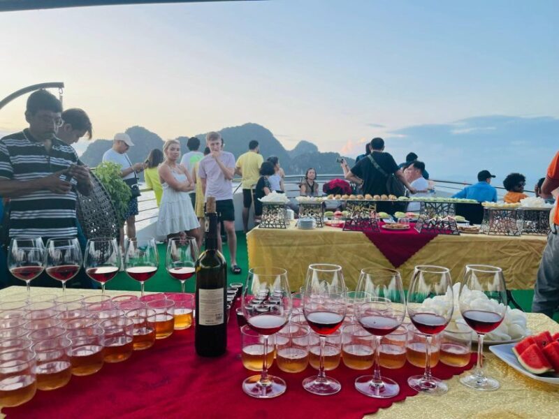 Halong 5 star Luxury Day Cruise, Caves, Kayak & Buffet Lunch - FAQ