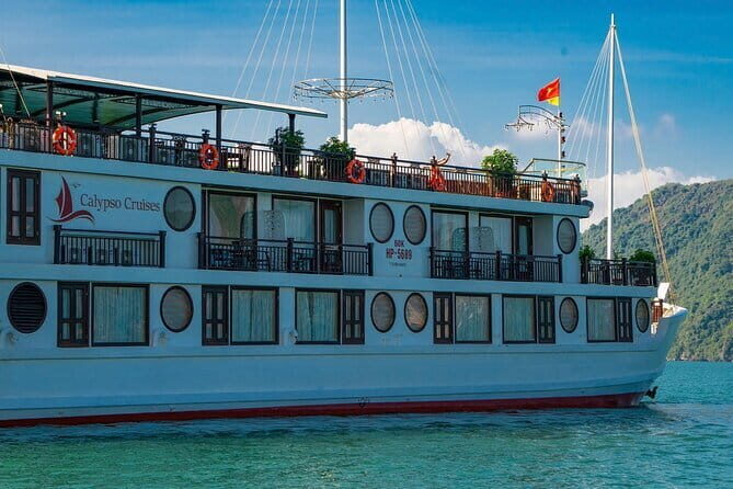 Halong and Lan Ha Bay by Calypso Cruise, Meals, Transfer, 2D1N - Key Points