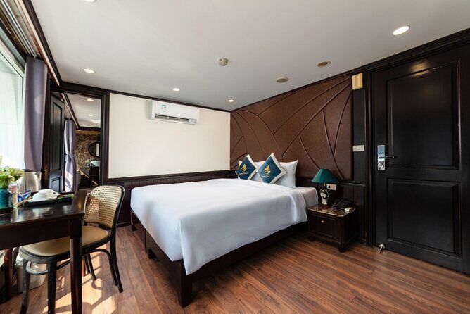 Halong Bay 2 Days 1 Night - AMANDA CRUISE 5-star - FAQ