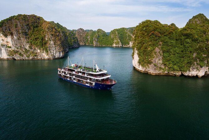Halong Bay 2 Days 1 Night - La PANDORA Cruise 5 Stars - Who Will Enjoy This Experience?