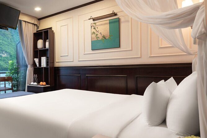 Halong Bay 2D1N Premium Cruise from Hanoi with Private Balcony - Who Should Consider This Tour?