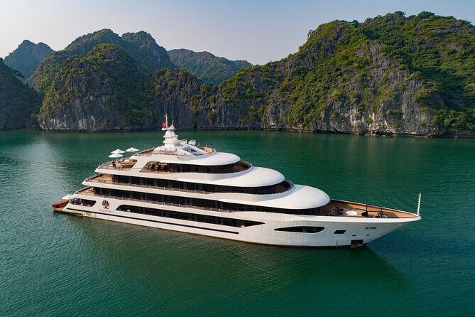 Halong Bay Cruise 2 Days/1 Night 5 Star All included - Key Points