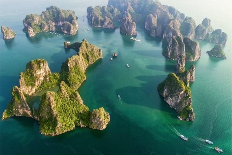 Halong Bay Day Tour 6 Hour Cruise, Kayak, Lunch, Small Group - Key Points