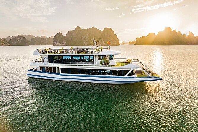 Halong Bay Full Day Tour-all included: Kayak, Titop, Swim, Lunch - A Complete Day Exploring Halong Bay: Kayaking, Islands, and Caves