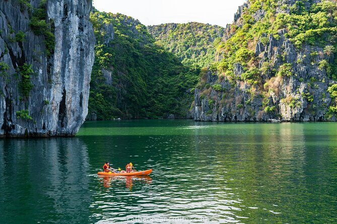 Halong bay full day trip from Hanoi: Visiting Thien Cung, Dau Go cave & Kayaking - Why This Tour Might Be Perfect for You