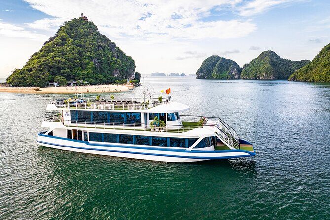 Halong bay Luxury Cruise Day Trip: Buffet lunch & Limousine bus - Key Points