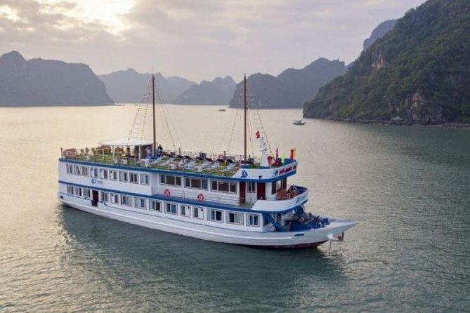 Halong Bay Overnight Cruise 2Day,1 Night with 4 Star Luxury - Setting the Scene: What’s Included and How It Feels