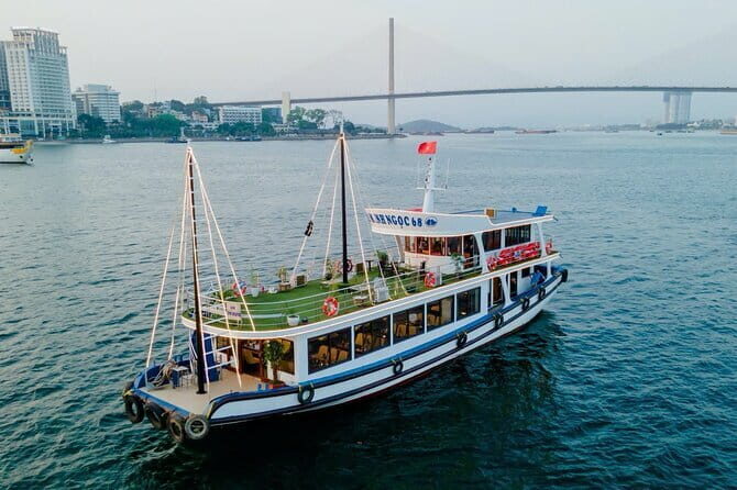 Halong Bay Shore Excursion 6 Hour Private Cruise from Cruise Port - Key Points