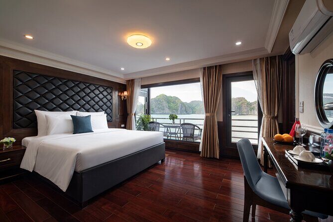 Halong La Pandora Cruise 2days/1Night - Who will love this cruise?