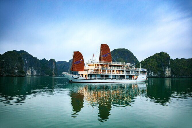 HaLong, LanHa bay 2days and 1 nite Kayak on Vega Legend Cruise. - Key Points