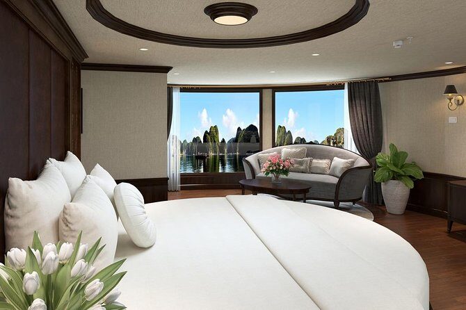 Halong Luxury Cruise 2D/1N: Kayaking, Swimming, Titop island, meals, best prices - The Sum Up