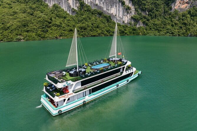 Halong Luxury Day Cruise: Buffet, Sunset Party & Jacuzzi - The Sum Up