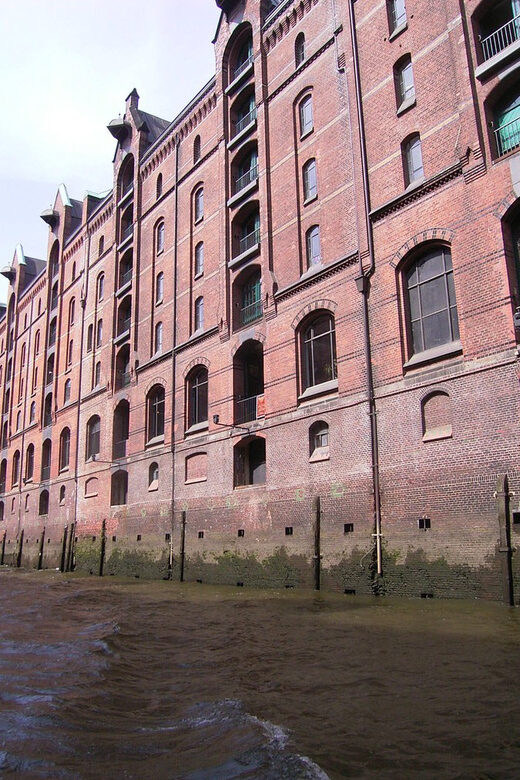 Hamburg: 1-Hour Harbor Cruise - What Youll See and Learn