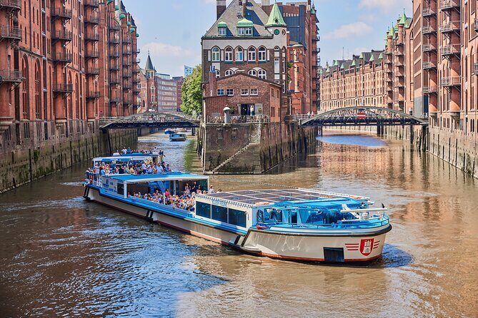 Hamburg: 2-hour harbor cruise - Exploring Hamburg’s Harbor in Depth