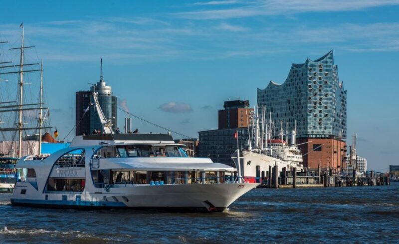 Hamburg: 2-Hour Sightseeing Cruise to Blankenese - An In-Depth Look at the Experience