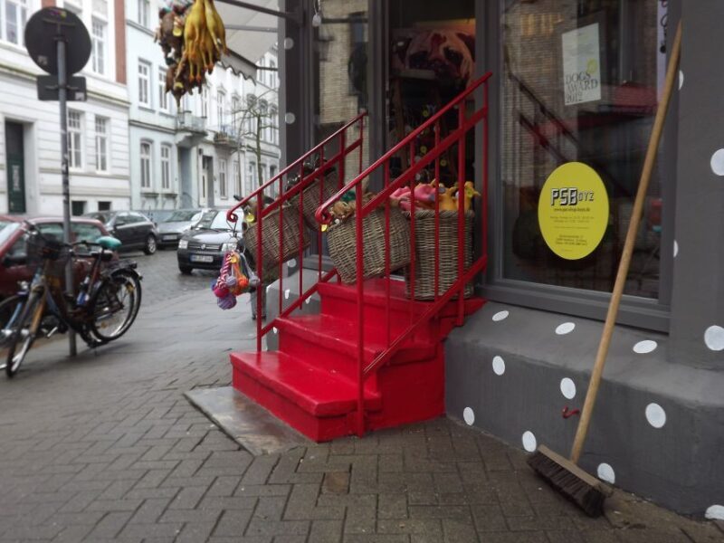 Hamburg: 2-Hour St. Georg Walking Tour - Who Should Consider This Tour?