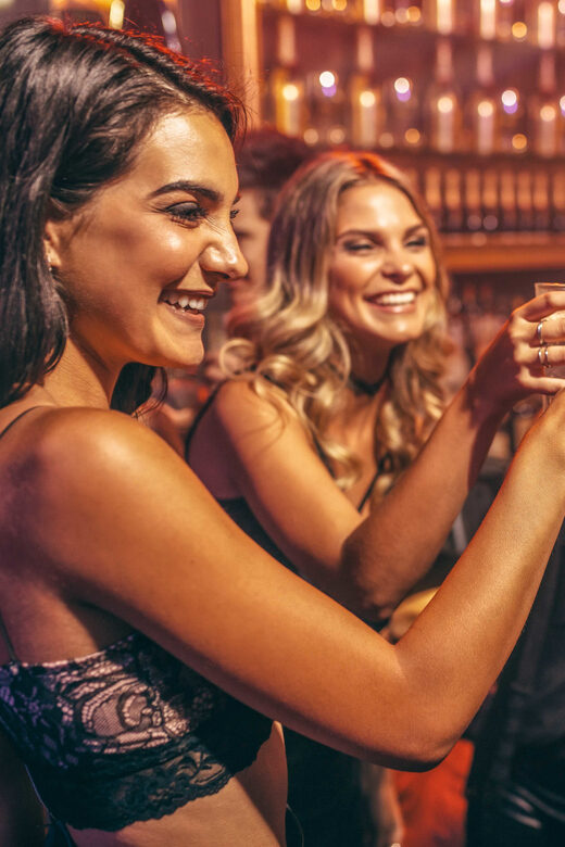 Hamburg: 2 Nights PubCrawl Party through the Reeperbahn - An Inside Look at Hamburg’s Reeperbahn PubCrawl