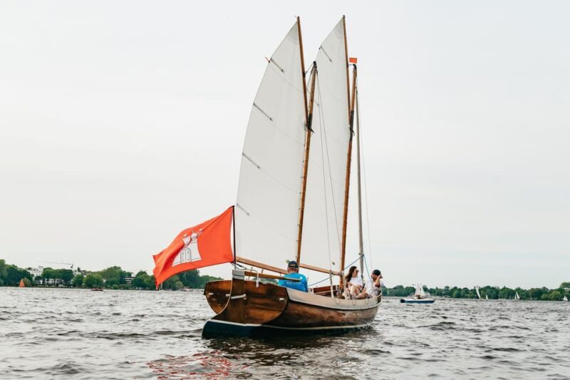 Hamburg: Alster River Sailing Tour on a 2-Masted Sailboat - An In-Depth Look at the Hamburg Alster Sailing Tour