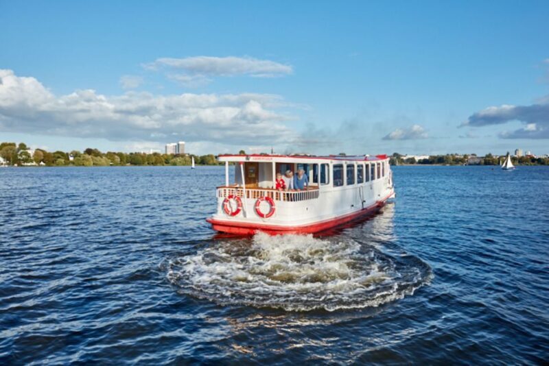 Hamburg: City Cruise on Alster Lake - Frequently Asked Questions