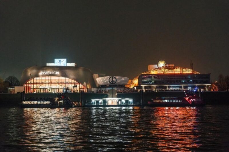 Hamburg Combi: 1,5h Evening Cruise & 2h Reeperbahn Tour - Key Points