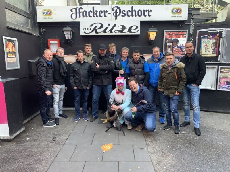Hamburg: Die große Reeperbahn Tour mit den Kiezjungs - Who this tour is best for