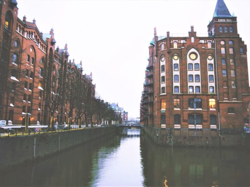 Hamburg: Elbphilharmonie Plaza and HafenCity Food Tour - FAQ