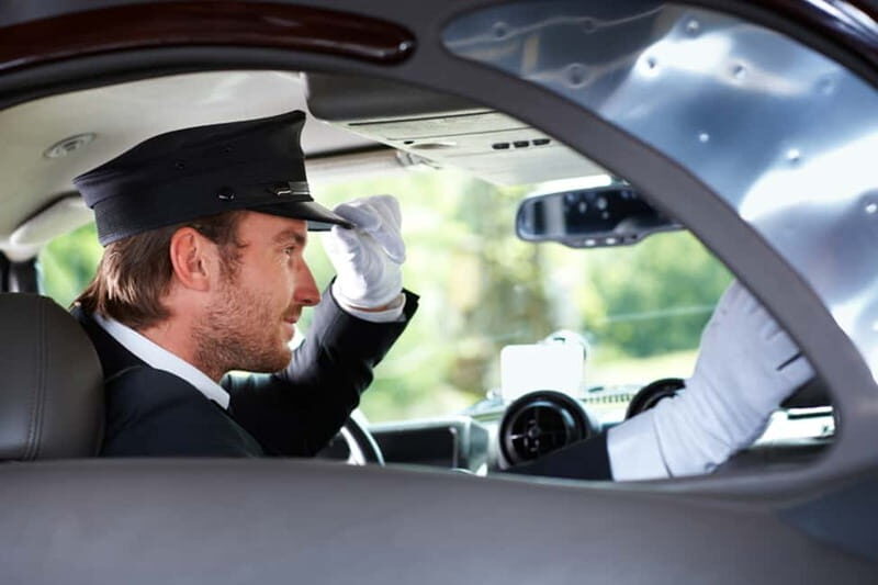 Hamburg: Exclusive Tour by Limousine with Chauffeur - Hamburg: Exclusive Tour by Limousine with Chauffeur