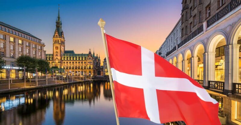 Hamburg: Guided Walking Tour in Danish - Why choose this Hamburg walking tour?