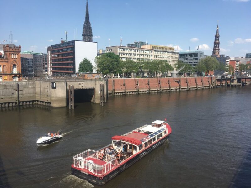 Hamburg: Harbor Cruise - FAQs