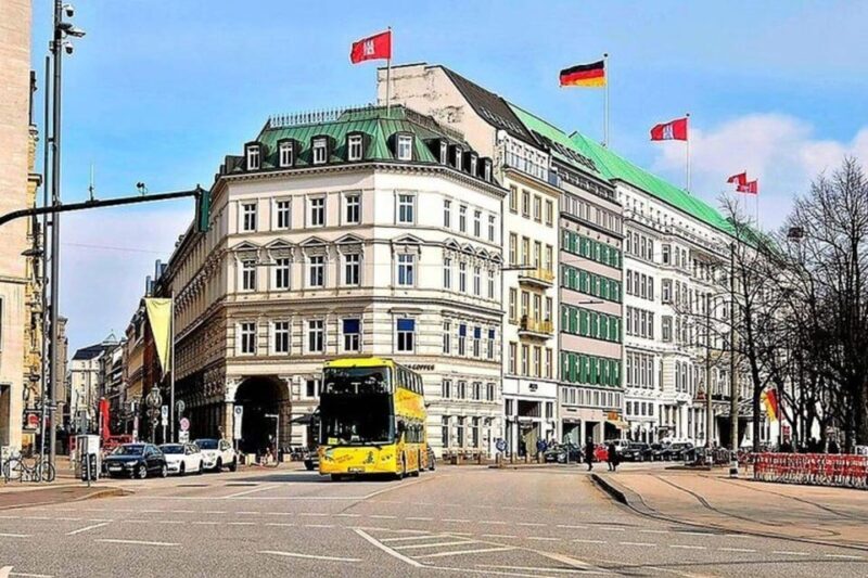 Hamburg: Hop-On Hop-Off Bus Tour Yellow Double Decker - FAQ