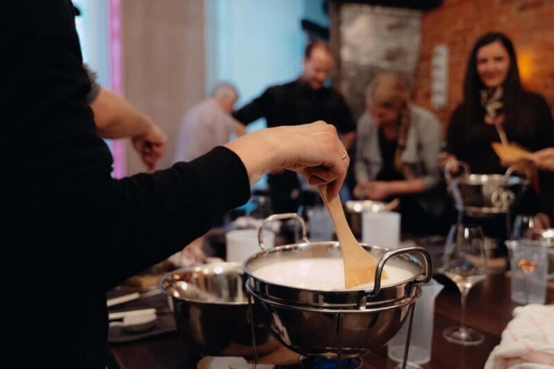 Hamburg: Mozzarella course with accompanying wines - Tasting & Pairings: A Feast for the Senses