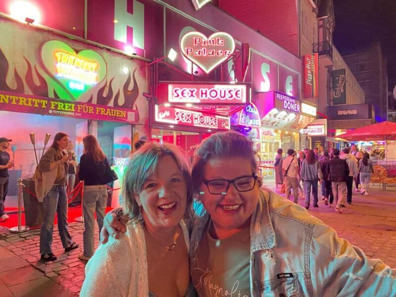Hamburg: Neighborhood tour with a former dominatrix - Who Will Appreciate This Tour?