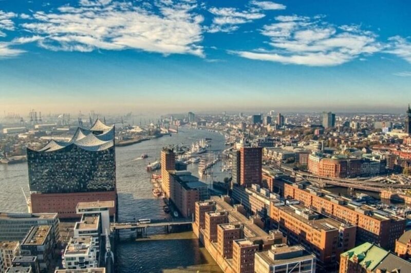 Hamburg : Old town Walking Tour With A Guide - A Deep Dive into Hamburg’s Old Town Walking Tour