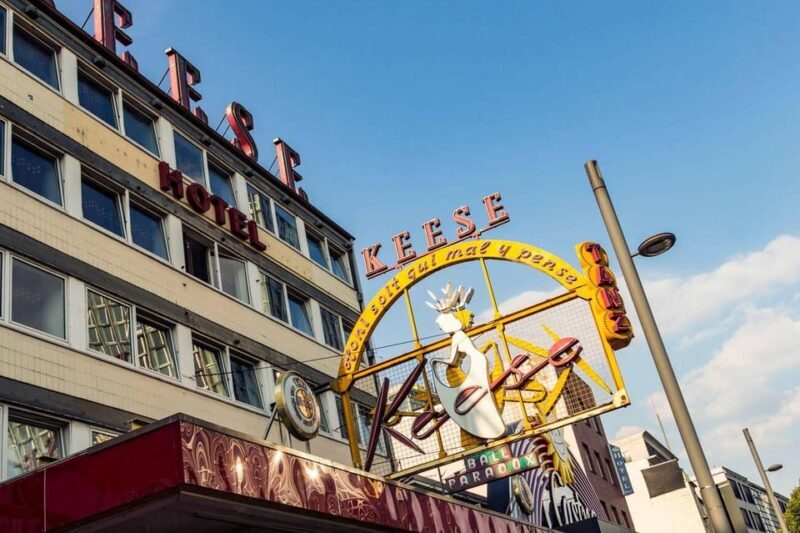 Hamburg: Private St. Pauli Red Light District Tour - What to Expect on the Tour