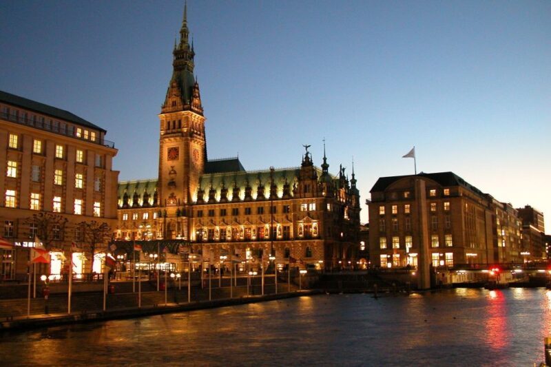 Hamburg: Private Walking Tour with a Local - What Can You Expect on the Tour?