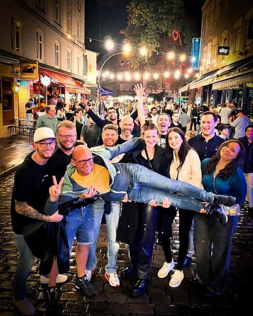 Hamburg: Pubcrawl & Nightlife Tour auf St.Pauli - A Detailed Look at the Hamburg Pub Crawl Experience