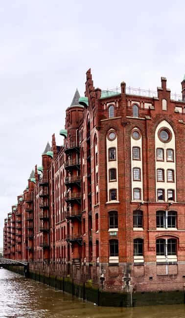 Hamburg: Speicherstadt  Stories from the heart of the trading empire - Hamburg: Speicherstadt - Stories from the Heart of the Trading Empire