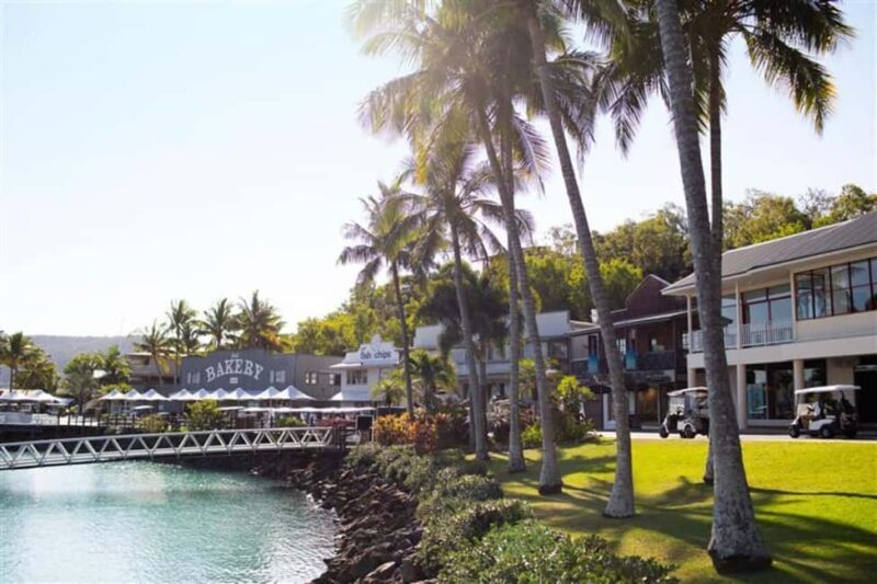 Hamilton Island: Whitsundays Sunset Dinner Cruise - FAQ