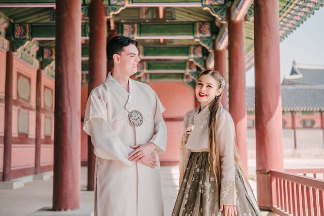 Hanbok Photoshoot and History Tour at Gyeongbokgung Palace - A Perfect Blend of Visuals and History
